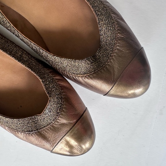 Ann Taylor Bronze Gold Metallic Leather Cap Toe Ballet Flats - Picture 2 of 13